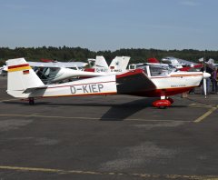 D-KIEP Scheibe SF-25 C Falke (Rotax engine)