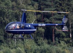 OH-HSV Robinson R44 Raven II / Suomen Ilmailuopisto