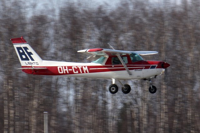 OH-CTM Cessna 152 / BF-Lento