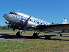 OH-LCH Douglas DC-3A / Airveteran / DC-Yhdistys ry