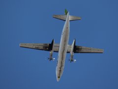 Overflying Malmi: YL-BAV Fokker 50 / Air Baltic