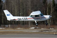 OH-COX Cessna A152 Aerobat / Malmin Ilmailukerho