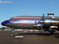 N996DM Douglas DC-6B / Red Bull / HIAS 2009