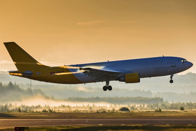 DHL Aviation Airbus A300F4-605R EI-LDD