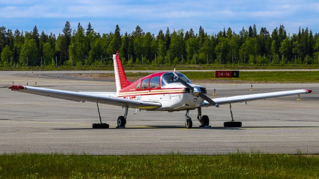 2.6. OH-KST - Piper PA-28-151 Cherokee Warrior