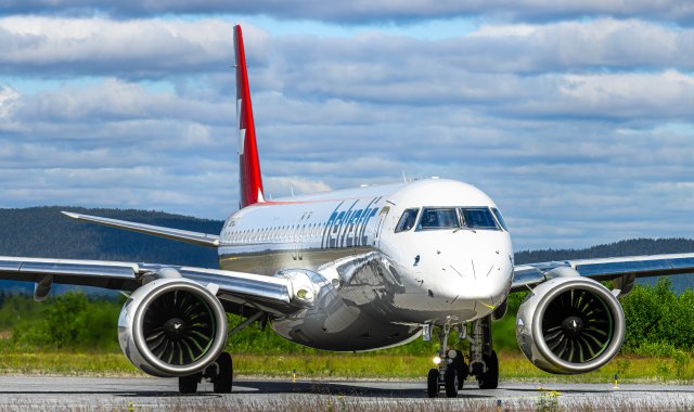 13.7. HB-AZJ - Embraer E195-E2 - Helvetic Airways