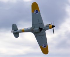 G-CBOE Hawker Hurricane HC-465 / Underside colour scheme