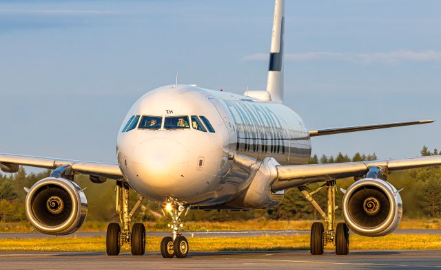 22.8. OH-LZH - Airbus A321-231 - Finnair