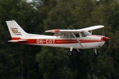 OH-COT Cessna 172N Skyhawk II / Salpauslento