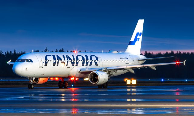 18.10. OH-LZE - Airbus A321-211 - Finnair