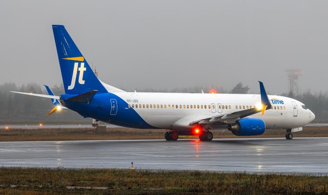 19.10. OY-JZS - Boeing 737-8K5 - Jettime