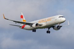 OY-TCF | Airbus A321-211 | Sunclass Airlines